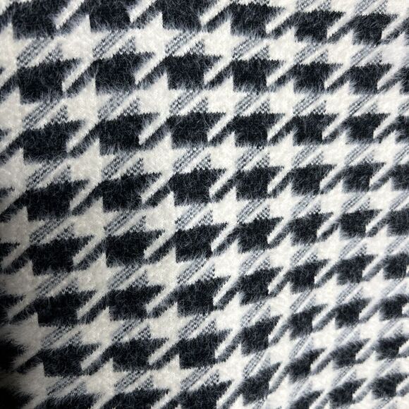 Urban Closet Houndstooth Coat Knit Black and White Soft Cozy Size XL - Picture 10 of 10